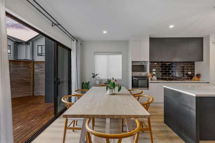 24 Lumbarda Drive Kumeu_5