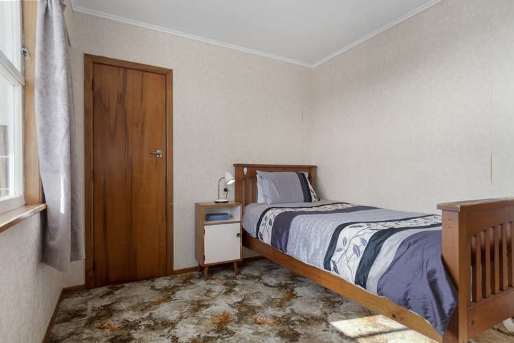 51 Thames Road Paeroa_18