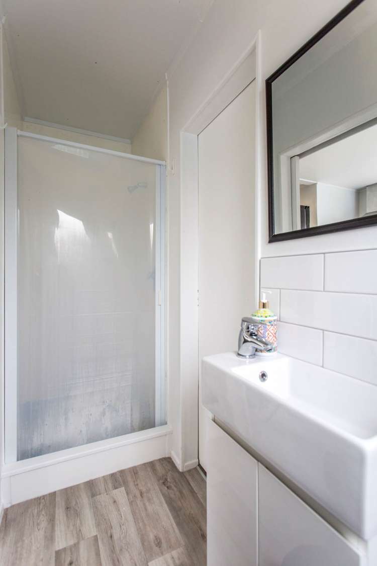 83 Rautawhiri Road Helensville_21