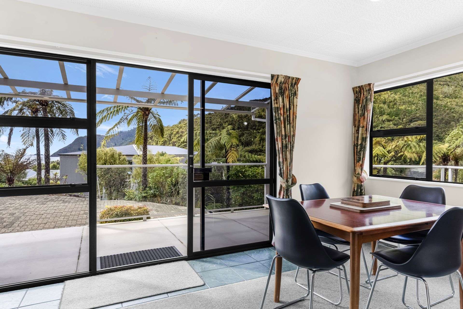 11 Field Terrace Okiwi Bay_0