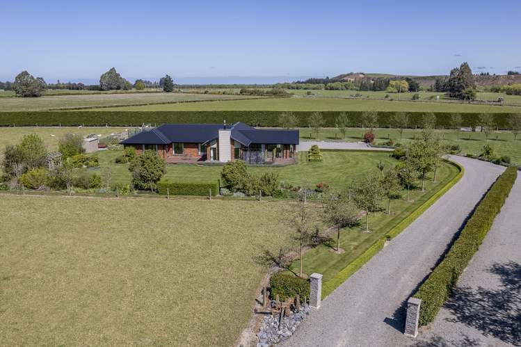 3893 Old West Coast Road Sheffield_1