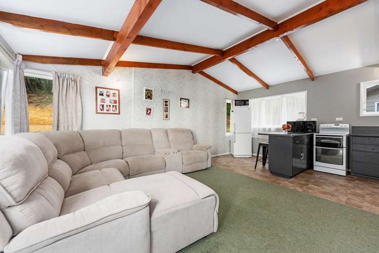 11a Norana Road Maoribank_3