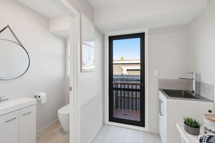 1/100 Baker Street New Brighton_18