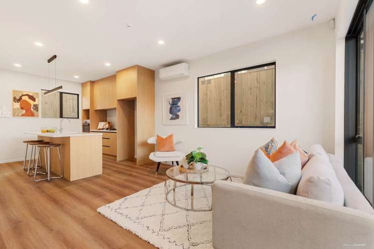 14b Coromandel Crescent Mairangi Bay_8