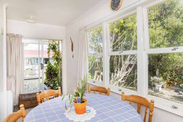 33 Scott Street Elgin_6