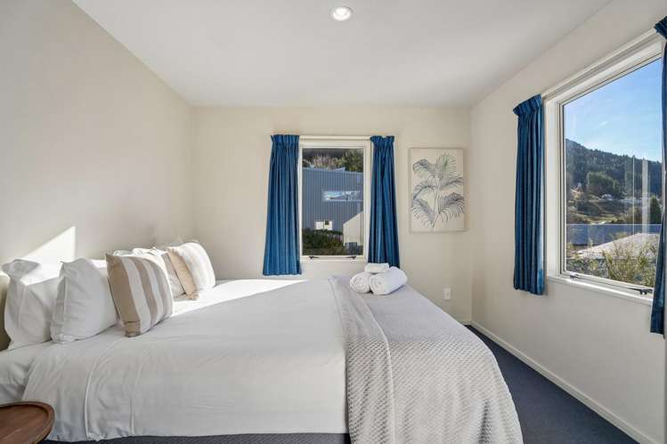5/30 Fryer Street Queenstown_13