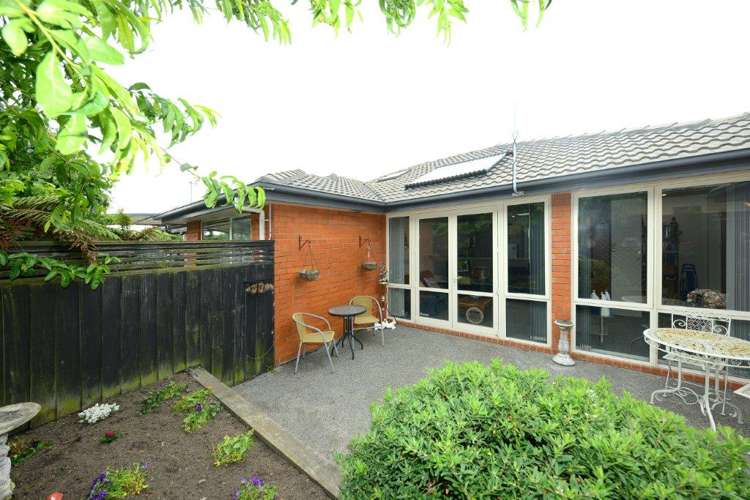 2/14 Brynley Street Hornby_8