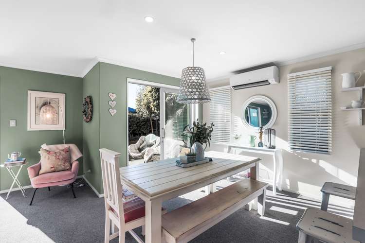 8 Sandstone Crescent Rolleston_11