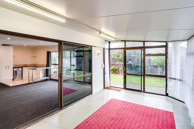 13 Donegal Crescent Tamatea_9