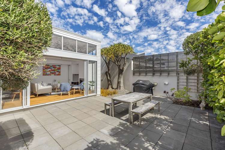 79 Ludlam Street Seatoun_16