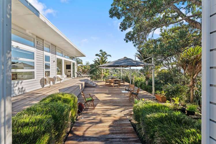 14 Pacific Parade Surfdale_0