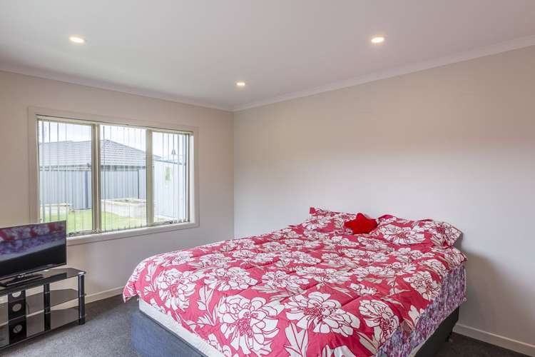 5 Peter Way Place Glenview_8