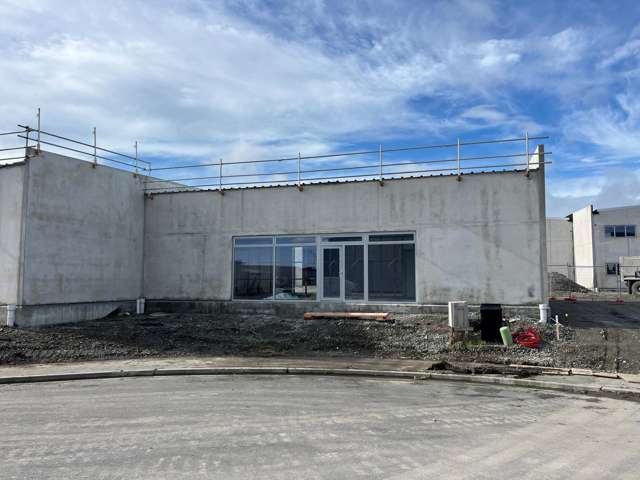 Warehouse and Showroom/Office