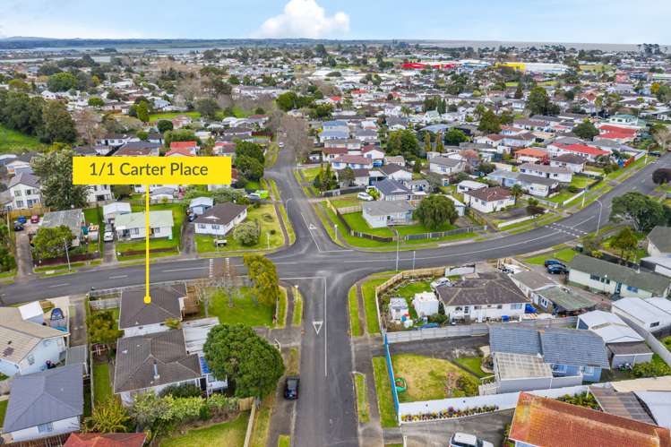 1/1 Carter Place Manurewa_14
