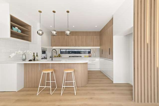 19 Whenuateitei Crescent Stanmore Bay_4
