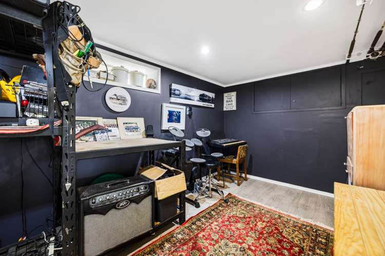 11 Finchley Road Torbay_14