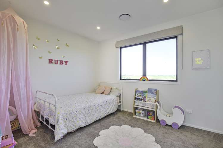 69a Pirau Road Fernhill_16