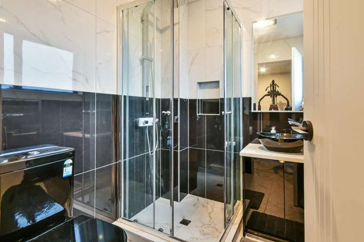 14 Henriette Place The Gardens_16