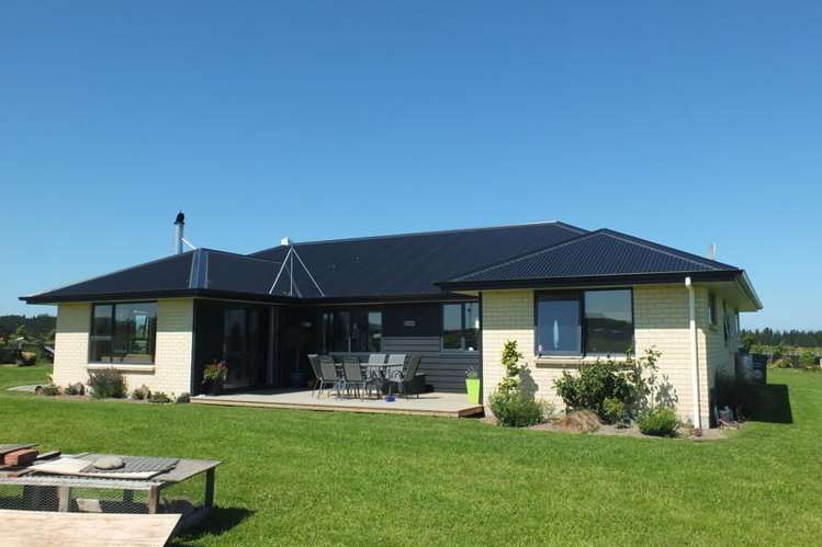 303 Redcastle Road Oamaru_15