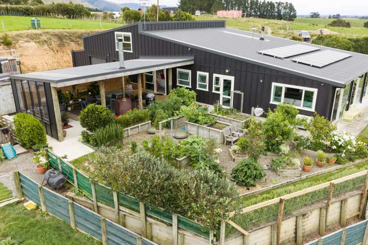 165 Albert Road Tokomaru_45
