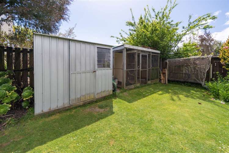 28 Washbourn Drive Richmond_18