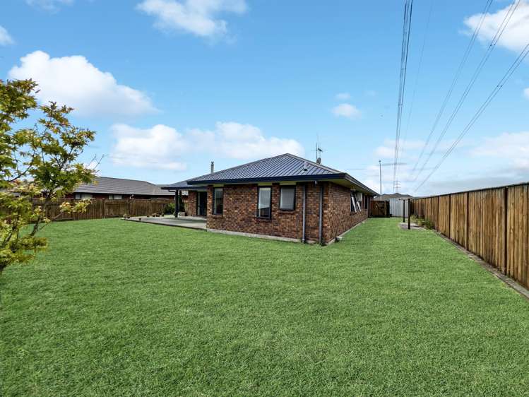 186 Pacific Drive Fitzherbert_14