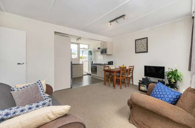 13/31 Blease Street New Lynn_3