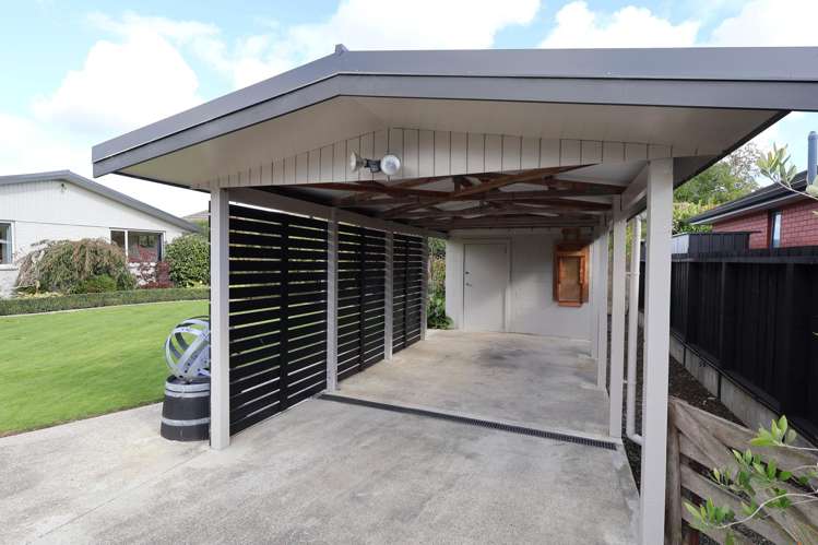 60 Waihopai Street Rosedale_32