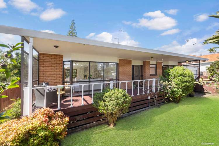 2/11 Kiwi Road Point Chevalier_12