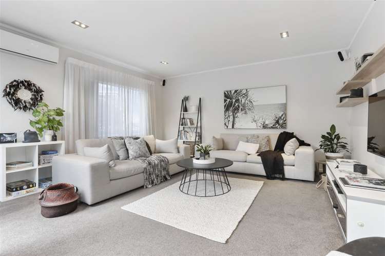 2/15 Wolsley Avenue Milford_6