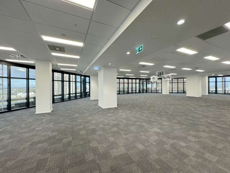 Level 26/125 Queen Street Auckland Central_1