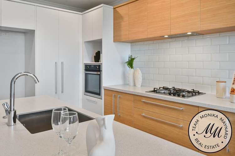 26 Matairangi Avenue Totara Heights_20