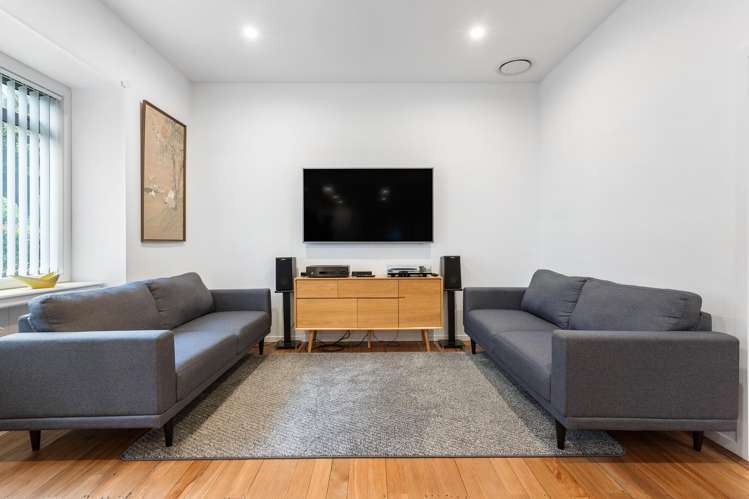 83 King George Avenue Epsom_12