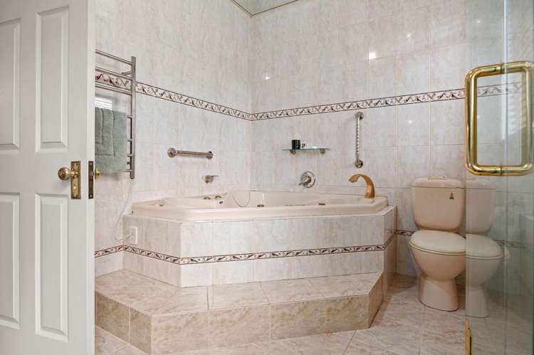 17 Te Puroa Place Huntington_14