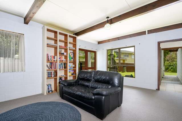 2 Huia Street Waikawa_4