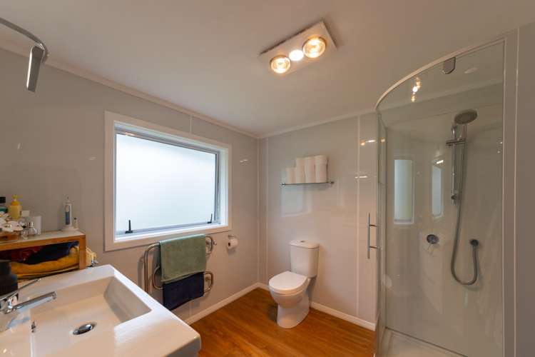 2523 Kimbolton Road Kiwitea_17