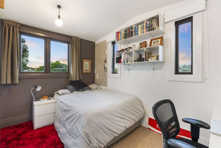 32 Princes Avenue Mount Roskill_13