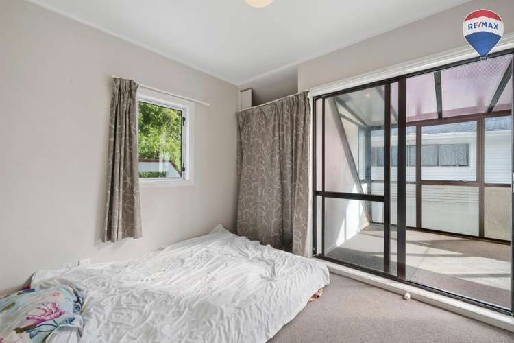 39 Thurleigh Grove Karori_19
