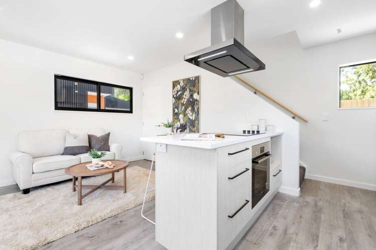 1/9 Walpole Street Waltham_19