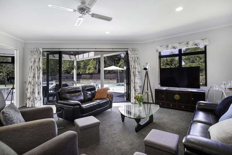 13c Reading Street Greytown_14