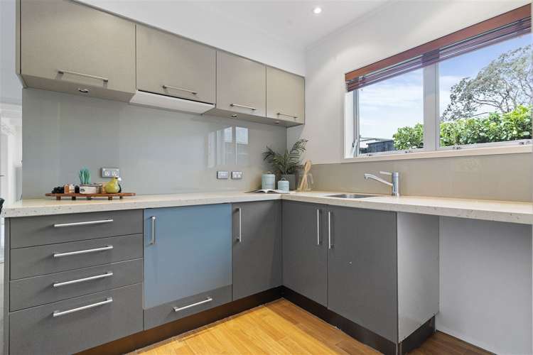 10 Sanctuary Point Sunnyhills_32