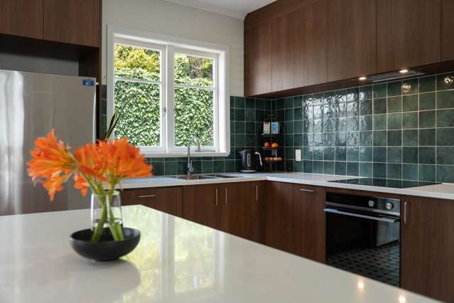 2/42 Dominion Street Takapuna_4