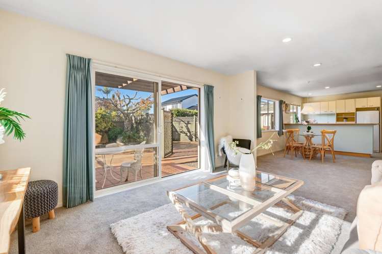 2/16 Moenui Avenue_2