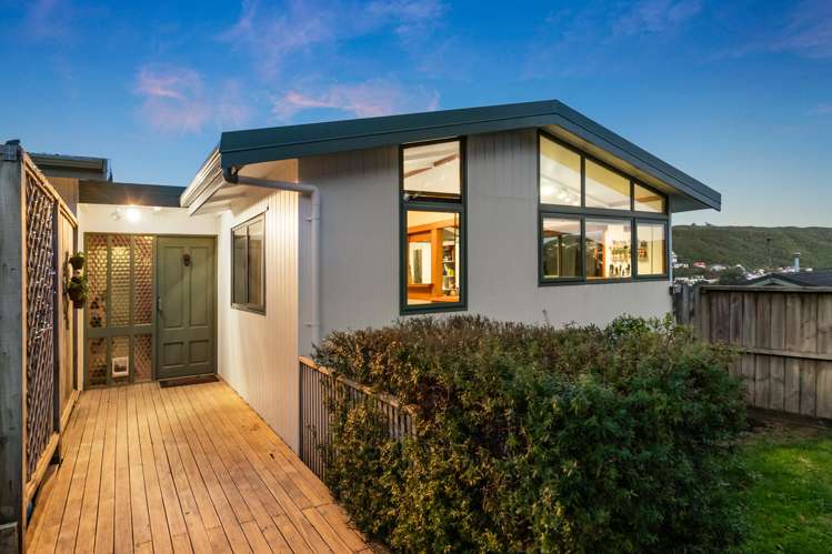 84 Thurleigh Grove Karori_23