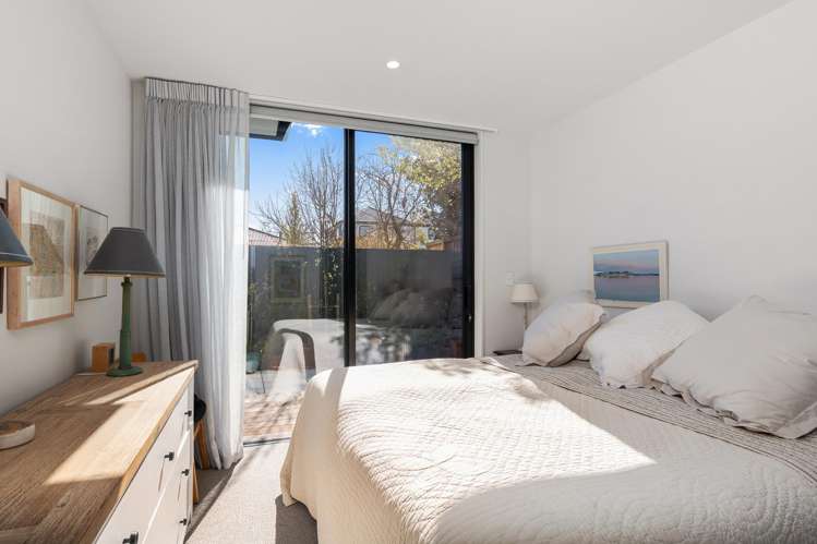 4/18 Cornwall Street Saint Albans_13