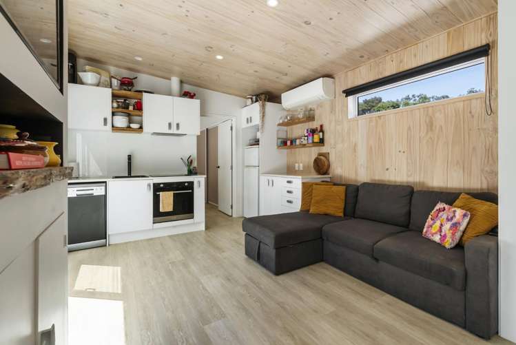 80 Park Hill Road Birkenhead_16