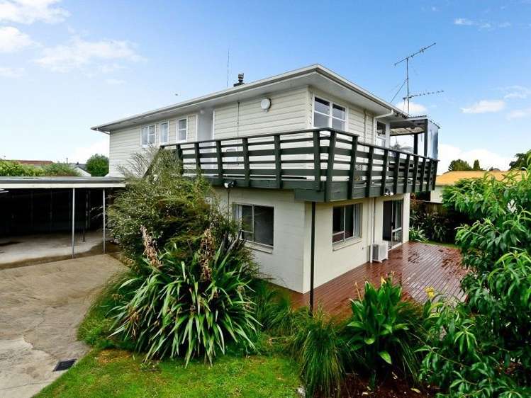 14 Joanna Place Deanwell_23