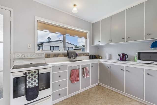 2/14 Cosgrave Road Papakura_2