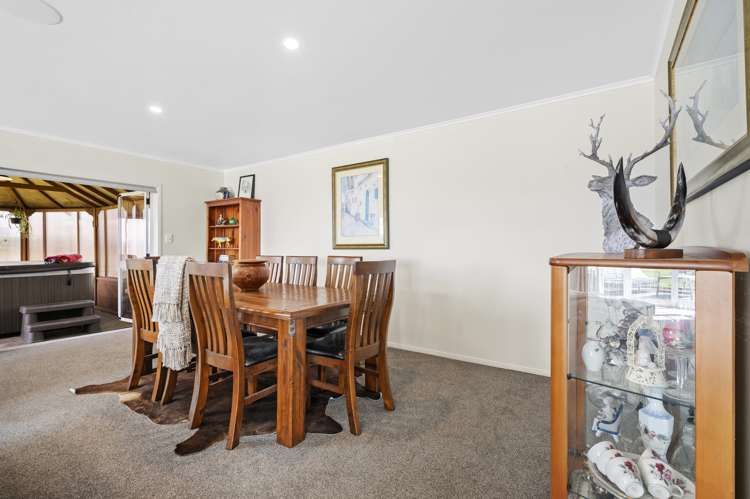 34 Cherrington Road Clevedon_6