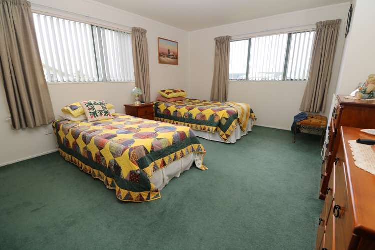 37 Shortt Street Foxton Beach_13